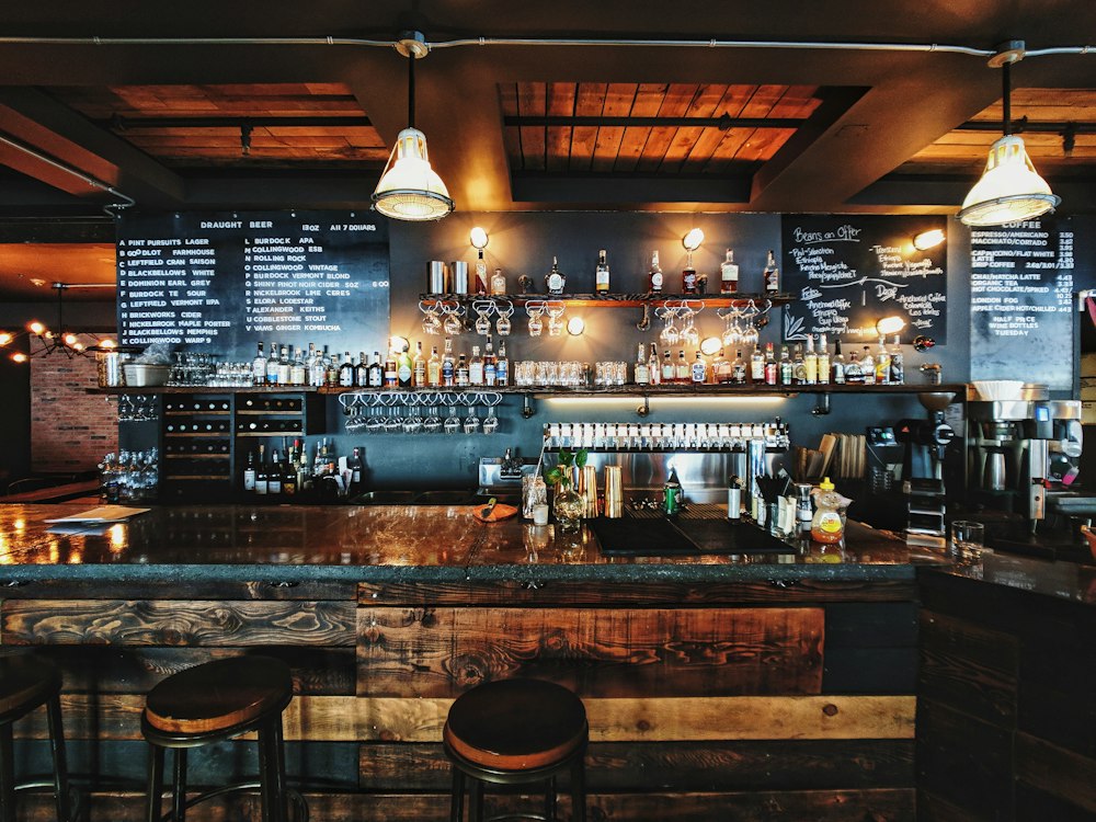 Retro BigBoy diner interior with neon